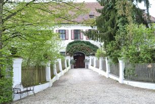 Festschrift 60-Jahr Feier Schloss Ratzenhofen